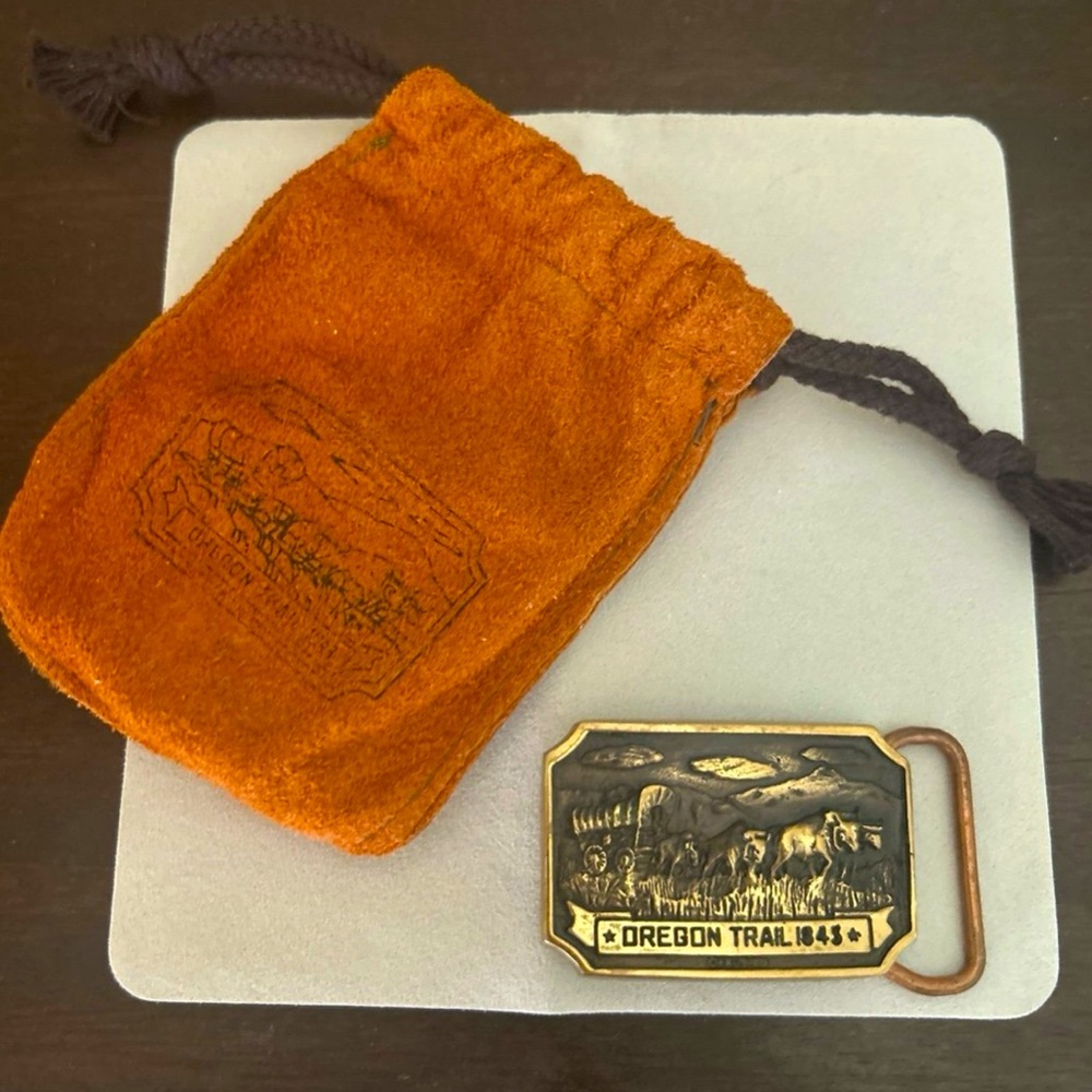 Vintage Oregon Trail 1843 Brass Belt Buckle - Picture 2 of 9